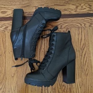 Steve Madden leather booties